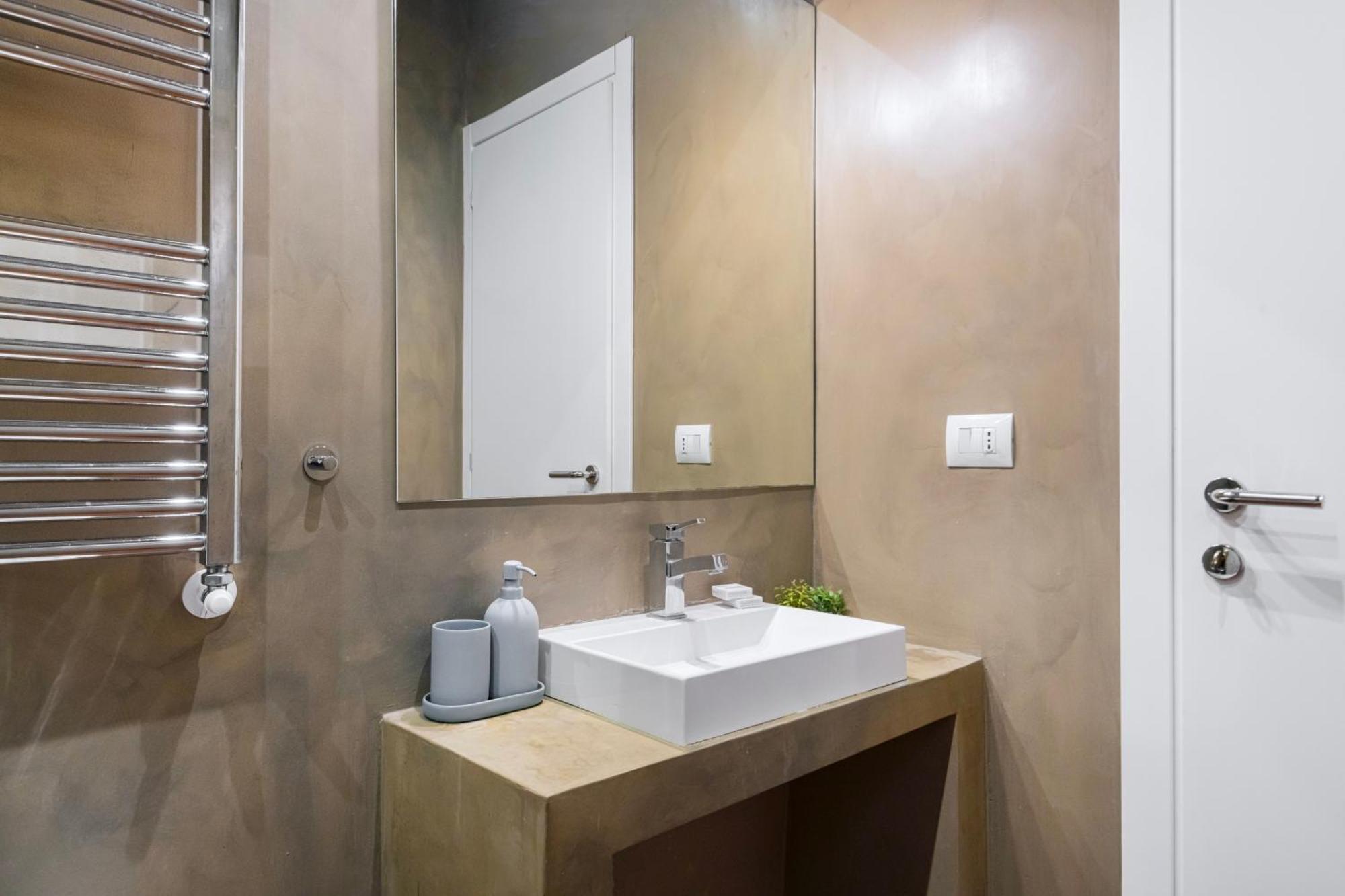 Nice And Cozy Studio In Porta Romana By Easylife Mailand Exterior foto
